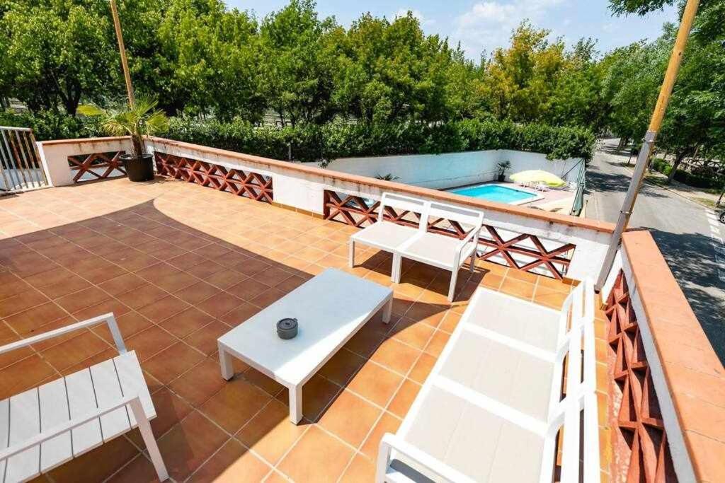 Newly Renovated Room W Pool & Bikeparking Жерона Екстер'єр фото