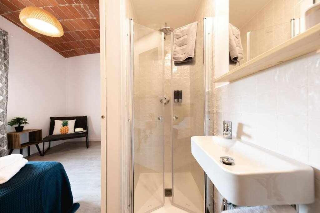 Newly Renovated Room W Pool & Bikeparking Жерона Номер фото