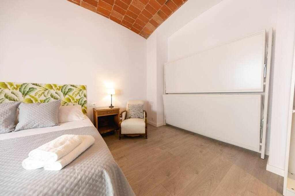 Newly Renovated Room W Pool & Bikeparking Жерона Номер фото