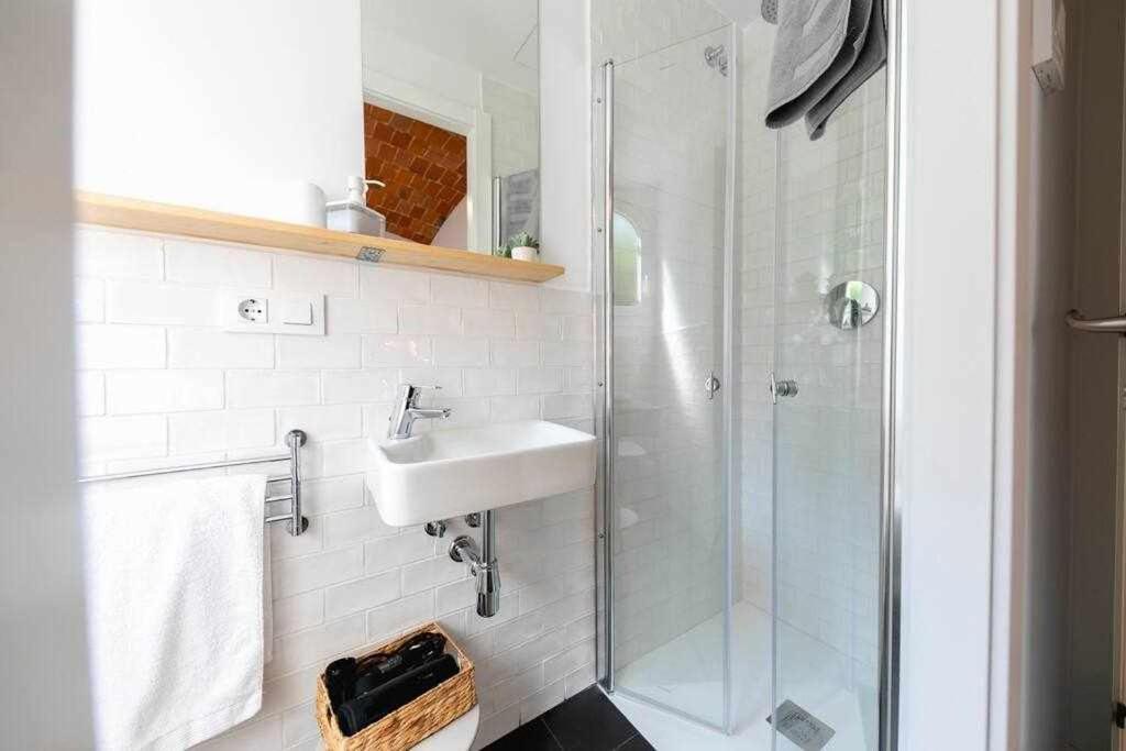 Newly Renovated Room W Pool & Bikeparking Жерона Номер фото