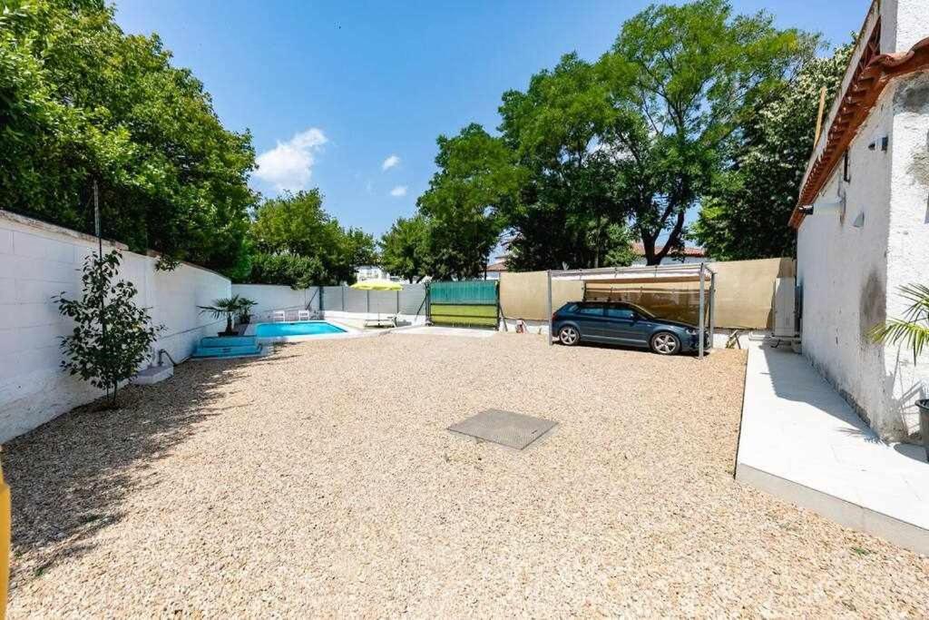 Newly Renovated Room W Pool & Bikeparking Жерона Номер фото
